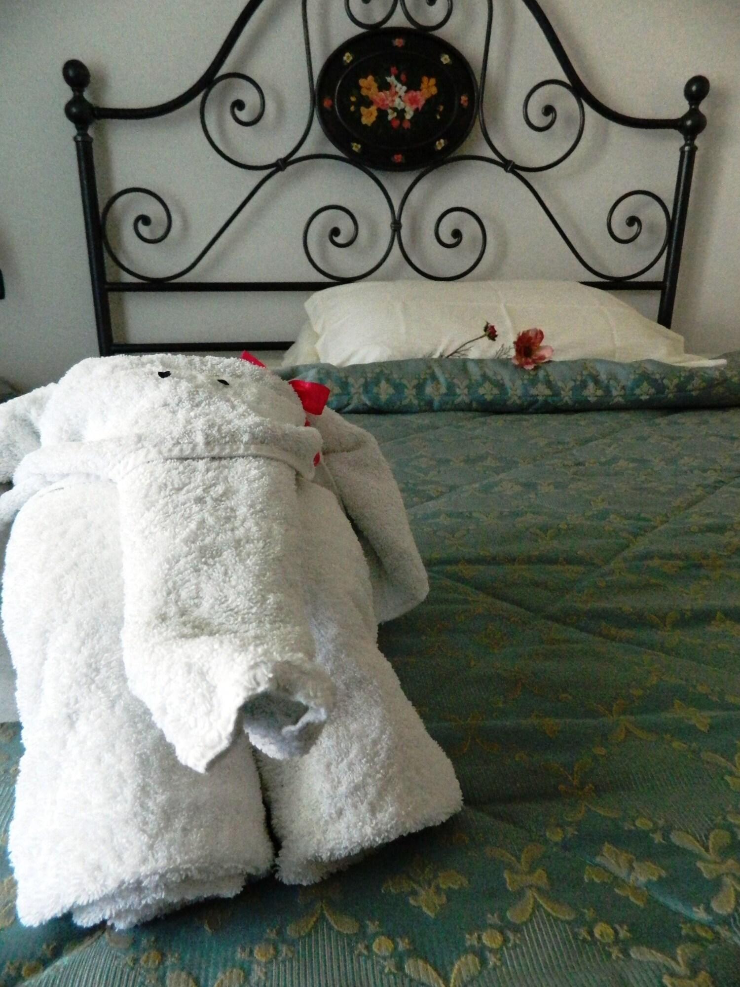 קסטלוצו Hotel Oasi Da Paolo מראה חיצוני תמונה