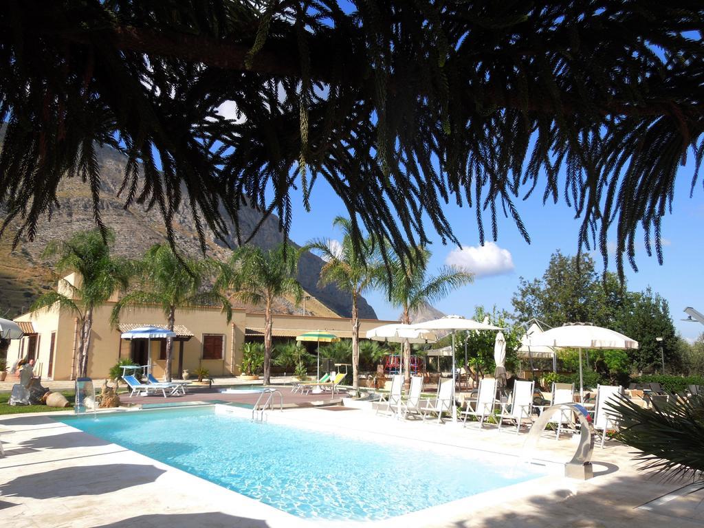 קסטלוצו Hotel Oasi Da Paolo מראה חיצוני תמונה