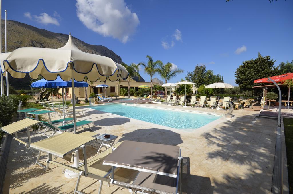 קסטלוצו Hotel Oasi Da Paolo מראה חיצוני תמונה